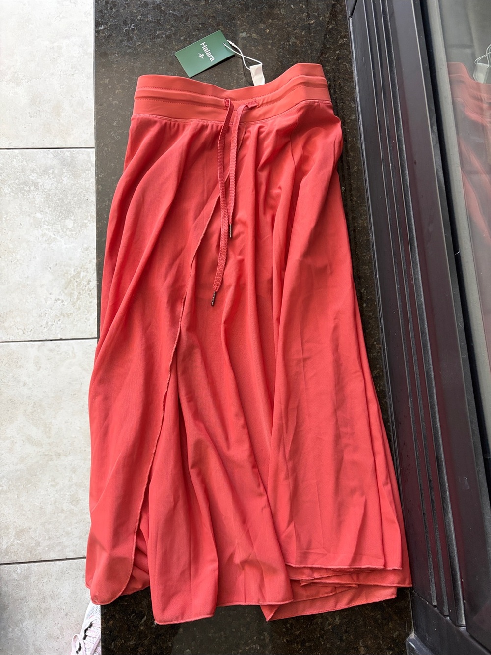 HALARA Coral Drawstring Maxi Skirt